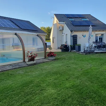 M Et M Villa